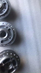 Vỏ đùm trước đĩa wave 100 wave 110 cho tất các dòng xe đời cũ mới:future neowave s rsx 100110bladefutre 125 2014 2022 gắn zin theo xe không chế cháo