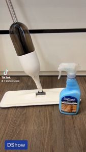 DShow น้ำยาดันฝูน น้ำยาเก็บฝูน เช็ดฝูนละออง สีม่วง ขนาด 3400มล พื้นไม้ ลามิเนต ( Dust Polish Liquid )