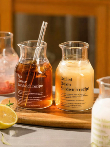 MODERN SWEETHOME | Large Capacity Glass Beverage Cup with Straw