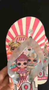 Sandal Anak Hello Kitty: Motif Terbaru & Nyaman Digunakan