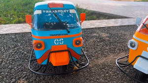 Xe mô hình điều khiển từ xa 3 bánh kiểu Piaggio – tỉ lệ 1:10 – RC Drift tốc độ cao độc đáo