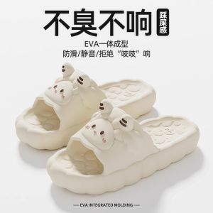 Dép Đi Trong Nhà Mùa Hè 2025 Dép Đi Trong Nhà Ngoài Trời Hoạt Hình Dễ Thương Nhỏ Cừu Chống Trượt Đế Dày Cho Nữ Dép Đi Trong Nhà Phòng Tắm