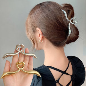 Metal Love Arc Hair Clip Female Summer Fashion Simple Back Head Hairclip Shark Clips Hairpin Headdres Hair Pins for Women Hair Accessories