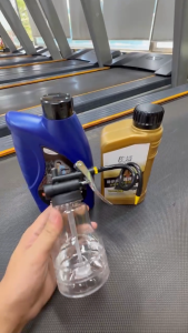 COMBO Dầu Tra Máy Chạy Bộ 1000ml Chính Hãng + Bình tra Kèm Hướng dẫn sử dụng