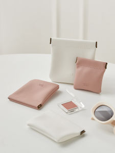 กระเป๋าใส่เครื่องประดับแบบพกพาขนาดเล็ก หนัง จี้ ต่างหู แหวน เครื่องประดับ กระเป๋าใส่เครื่องสำอาง กระเป๋าใส่เครื่องประดับ กระเป๋าใส่เครื่องประดับ กระเป๋าใส่เครื่องสำอาง