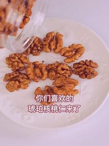 Hạt Óc Chó Kẹo Caramel Mật Ong Vừng 500g