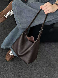 NAN-D Leather Hobo Bag Womens Single Shoulder Handbag Tote Bag Casual Style Top Layer Leather Handbag for Daily Use
