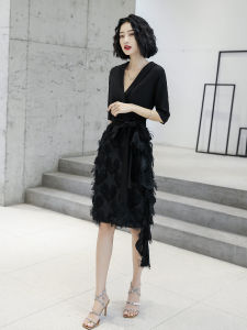 ชุดราตรีสีดำหรูหรา ทรงเข้ารูป กระโปรงทรงเอ แขนกุด เดรสยาวปานกลาง เดรสสำหรับงานวันเกิด