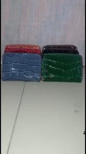 Baellerry K9179 Dompet Kartu Minimalis Muat Banyak Bahan Sintetis Kilat Lilin Lembut Bercorak