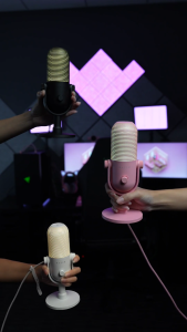 Razer Seiren V3 Chroma 32-Bit DSP - RGB USB Microphone