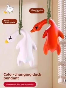 JIFANPAUL | UV Color Changing Keychain Toy