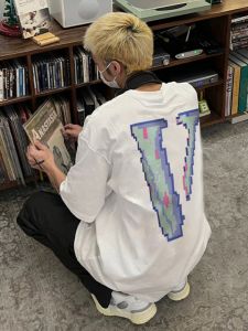 สไตล์อเมริกัน โอเวอร์ไซส์ ผ้าฝ้าย เสื้อยืดแขนสั้นผู้ชาย ลายพิมพ์ตัวอักษร ลำลอง เสื้อท่อนบน ฤดูร้อน สตรีทแวร์ หลวม ทรงพอดีตัว คอกลม