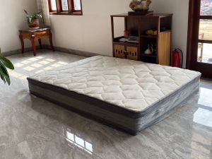 Kasur in the box Molblly