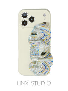 New Chinese Style Sea Salt Blue Cloud Silk Satin Luxury Court Embroidery Phone Case Compatible with  16Promax 17 Wristband