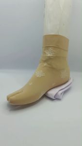 BELI 1 ISI 6 PASANG Kaos Kaki Jempol Krem Motif Mahkota Putih Santosa Makmur Grosir