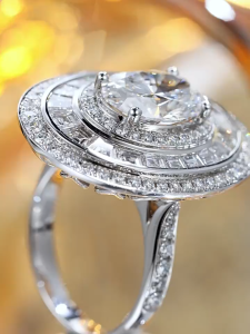 Queensun Platinum 3 Carats Lab Diamond Oval Multi-Halo 2-in-1 Convertible Ring Necklace | Lab Diamond Oval Halo Ring Necklace | Minimalist Luxury Multi-Halo Ring | Daily Wear Convertible Necklace | 18K 金培育钻石双戴款椭圆多层围镶满钻戒指项链
