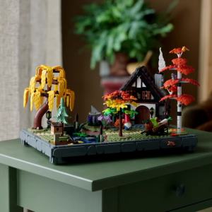 LEGO Icons 11372 Autumn Cottage Garden (1102 Pieces)