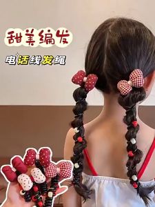 Cột tóc xoắn hình hoa nơ đỏ mẫu mới dễ thương cho bé