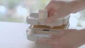 Máy kẹp nướng bánh Lock&Lock Bianco Sandwich maker Màu ngà EJB126IVY đa năng sandwich & waffle 600W chống dính