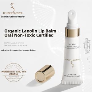 TENDERFLOWER | Moisturizing Anti-Dryness Lip Balm