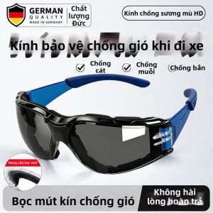 Kính Chống Gió Và Bắn Tia Nước