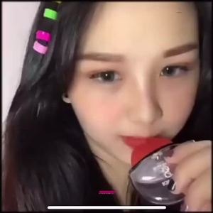 SELINE GIRL ลิปสติก Lazy Velvet Matte ลิปจุ๊บ เนื้อแมท ซาติน สีสวย สีนู๊ด แดง แดงเปลือกมังคุด ติดทนนาน กันน้ำ พกพาสะดวก