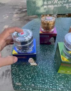 Kem Newone Ốc Sên Nám _ Trắng Da Tái Tạo Da Chống Nắng 10 Tác Dụng 15g