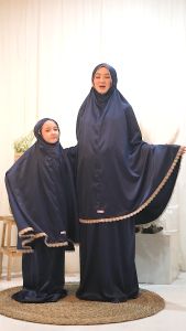 Mukena Anak Zaida 2 Fungsi Resleting Dagu - Satin Premium - Mocca - By Chazmine (2 Tahun)