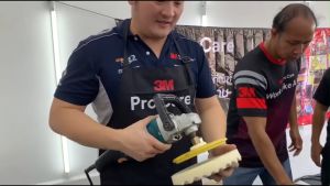 (2 แผ่น) 3M 05723 Foam Compounding Pad Single Sided 5723 ฟองน้ำ/โฟมขัดหยาบสีขาวขนาด 8 นิ้ว หลังสักหลาด