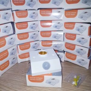 Chui đèn cảm biến hồng ngoại phát hiện chuyển động khi có người đến gần | đèn hồng ngoại | chui đèn thông minh|