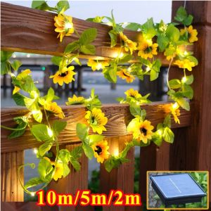🎉【สต๊อกพร้อมแล้ว】 + Gratis Ongkir🎉หลอดไฟพลังงานแสงอาทิตย์20/50 LED พวงมาลัยนางฟ้าทานตะวันเทียมหลอดไฟแขวนดอกไม้เถาโคมไฟแบบเชือกอบอุ่นสีขาวสำหรับงานแต่งงานโคมไฟการตกแต่งบ้านโคมไฟหลอดไฟพลังงานแสงอาทิตย์กลางแจ้ง