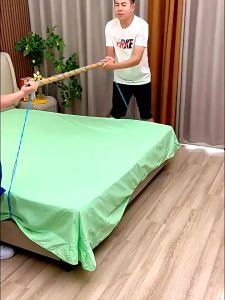 ที่ยกที่นอน ตัวยกฟูก อุปกรณ์ยกที่นอน จับถนัดมือ ช่วยให้ยกได้สะดวก ไม่เจ็บมือ ใช้งานได้กับทุกที่นอน