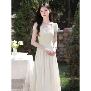 Đầm Hợp Thời Trang Màu Hồng Nhạt Mùa Hè