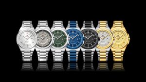 NAVIFORCE Gold Watch for Men Stainless Steel Waterproof Relo Calendar Luminous Display Fashion Original Quartz Mens Watch