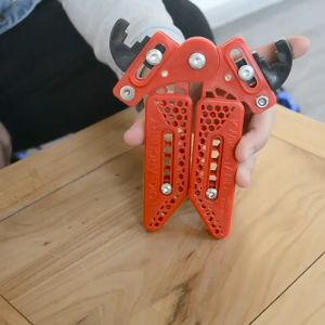 V Club Archery LOKE Jack Folding Compound Bow Stand - Adjustable ABS Jaws / Width / Height