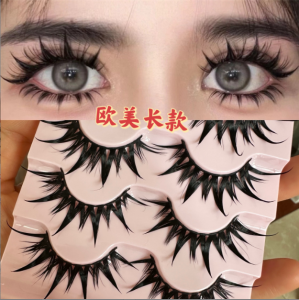 ขนตาปลอมหนาและหนาแบบมีพร้อมตาสองชั้นด้วยขนตาปลอมขนตาบาร์บี้สีดำที่แข็งแรงและเคลื่อนไหวได้ดีสำหรับการแสดงออก