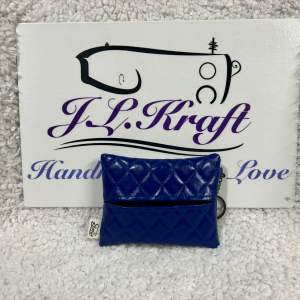 2 Way Pouch Zipper & Pocket size Tissue compartment