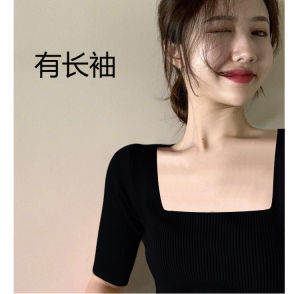 เสื้อยืดคอเหลี่ยมแขนสั้นทรงสลิมฟิตสไตล์ฝรั่งเศสย้อนยุค แขนยาวปานกลาง คอเหลี่ยม ผ้าโมดอล เสื้อผ้าผู้หญิง ฤดูร้อน 2025