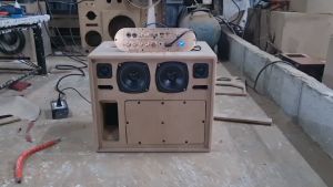 ตู้ลำโพงบลูทูธ DIY 8นิ้ว สูตรกระแทกข้าง เบสแรงสุดๆ มีไห้เลือกทั้งแบบกลาง3นิ้วและ4นิ้ว แรงสุดๆ