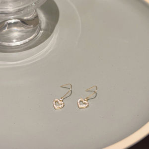 Dora | Small Gold Love Heart Earrings 2024 New Arrival Best Selling Fancy Elegant Internet Famous Earrings Women