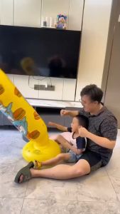 Đồ chơi Trụ hơi đấm bốc cho trẻ kích thước 120Cm (Gồm Trụ hơi đấm bốc + Bơm hơi đi kèm)