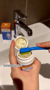 new teeth神龈粉 | ✨✨New Teeth | Teeth Whitening Tooth Powder Antibacterial Cleaning Herbal Ubat Pemutih Gigi 神龈粉牙龈萎缩敏感口腔清洁牙齿亮白