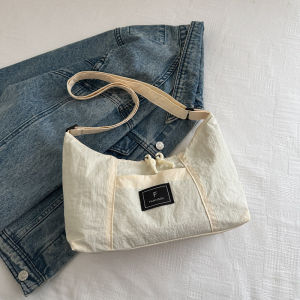 Simple Canvas Shoulder Bag Womens New Casual Versatile Commute Dumpling Bag High Aesthetic Value Student Japanese Style Bag