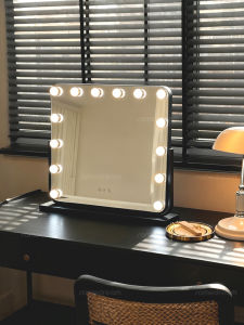 SAMEDREAM | High-End Rotatable LED Dressing Mirror