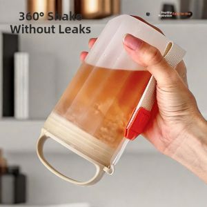 Ins Style Large Capacity Plastic Water Cup for School Sports Anti-Fall Portable Cup with Lid And Handle for Boys And Girls