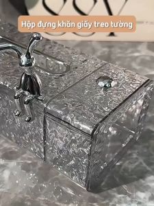 Hộp đựng khăn giấy treo tường nhựa trong gợn sóng