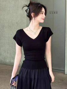 Slim Fit Ice Silk V Neck Short Sleeve Knitted T Shirt Womens Fashionable Summer High End Feeling Breathable Comfortable Top