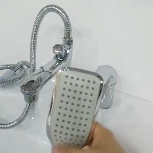 Gật Gù Sen Liền Vòi Chậu Lavabo ( Củ Vòi Liền Sen Tắm Nóng Lạnh)