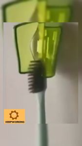 KEEPWORKING 1Pcs Portable Toothbrush Head Covers with Suction Cup/Toothbrush Dustproof Holder Protector Case Caps