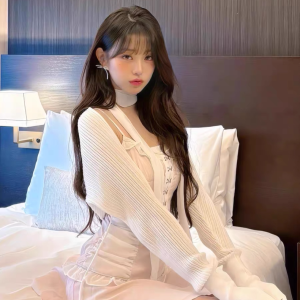 เสื้อคลุมผ้าไหมน้ำแข็งแขนยาวสีขาว ผ้าคลุมไหล่ ดีไซน์แบบผูกเชือก ชุดสองชั้น สำหรับผู้หญิง ฤดูร้อน 2025 ผ้าฝ้ายผสม